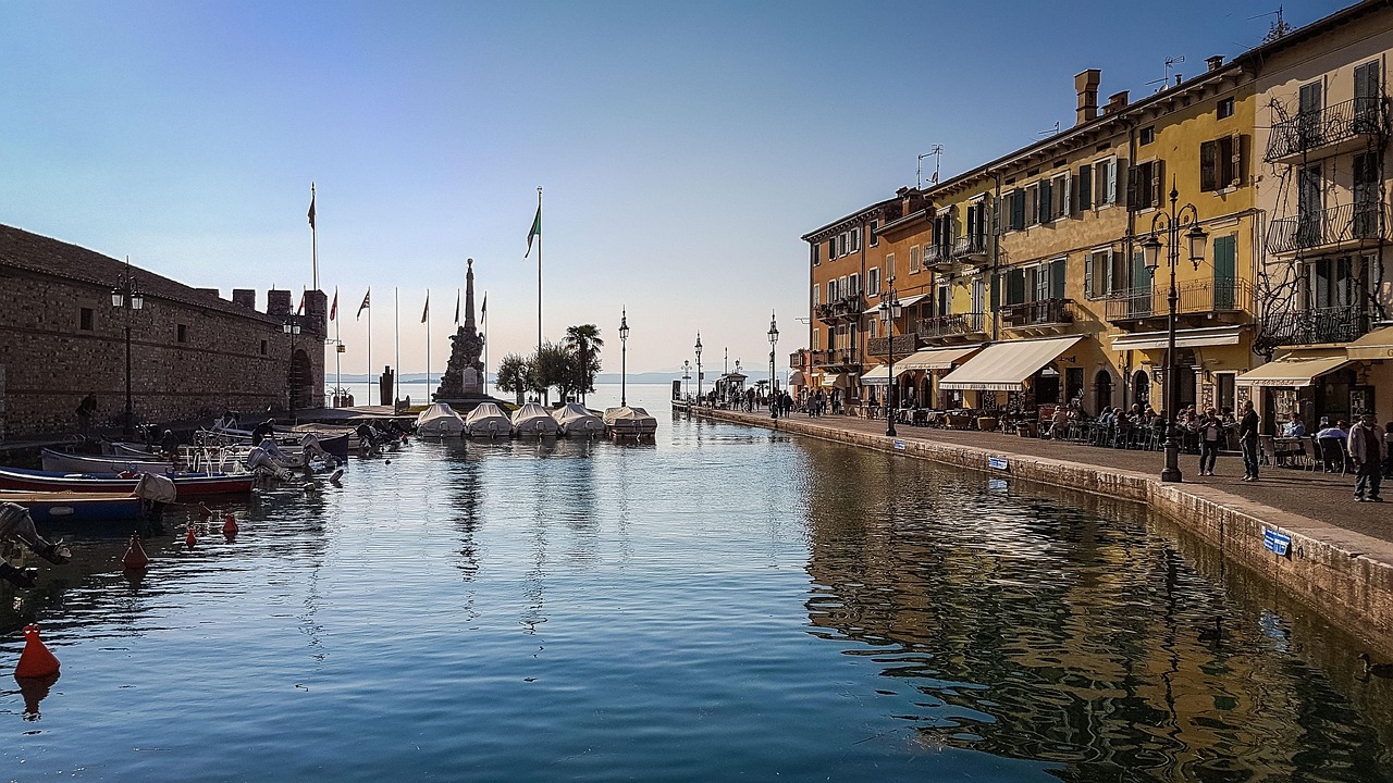 Panorama di Piran, la Venezia slovena, con le sue stradine affascinanti e il mare cristallino.